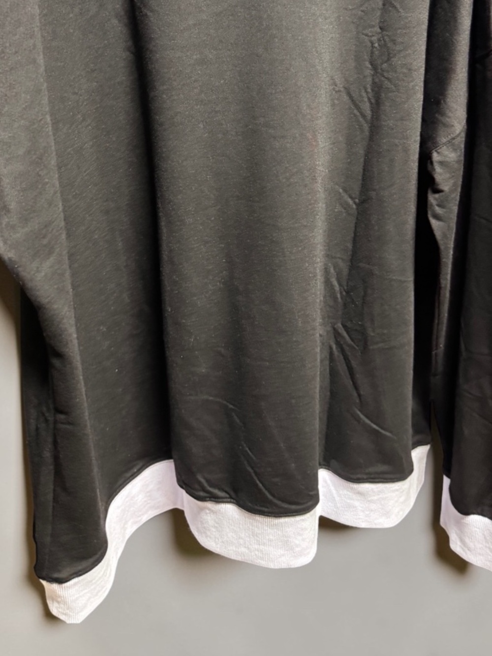 Fantaslook Oversized Colorblock Sweatshirt 3XL Black White NWT - Picture 7 of 14